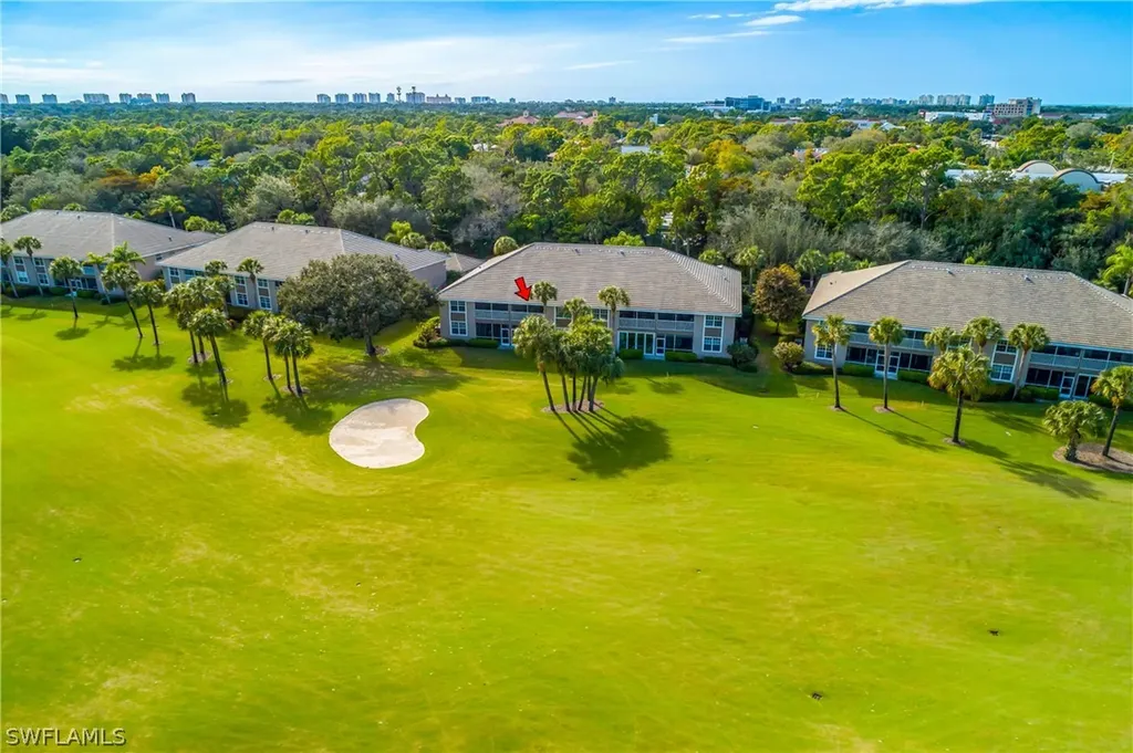 1960 Willow Bend Circle Naples FL 34109