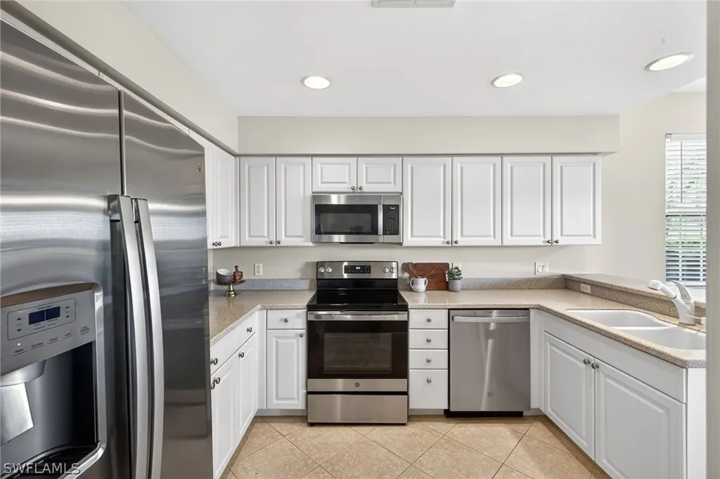 9201 Palmetto Ridge Drive Estero FL 34135