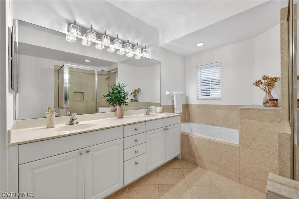 9201 Palmetto Ridge Drive Estero FL 34135