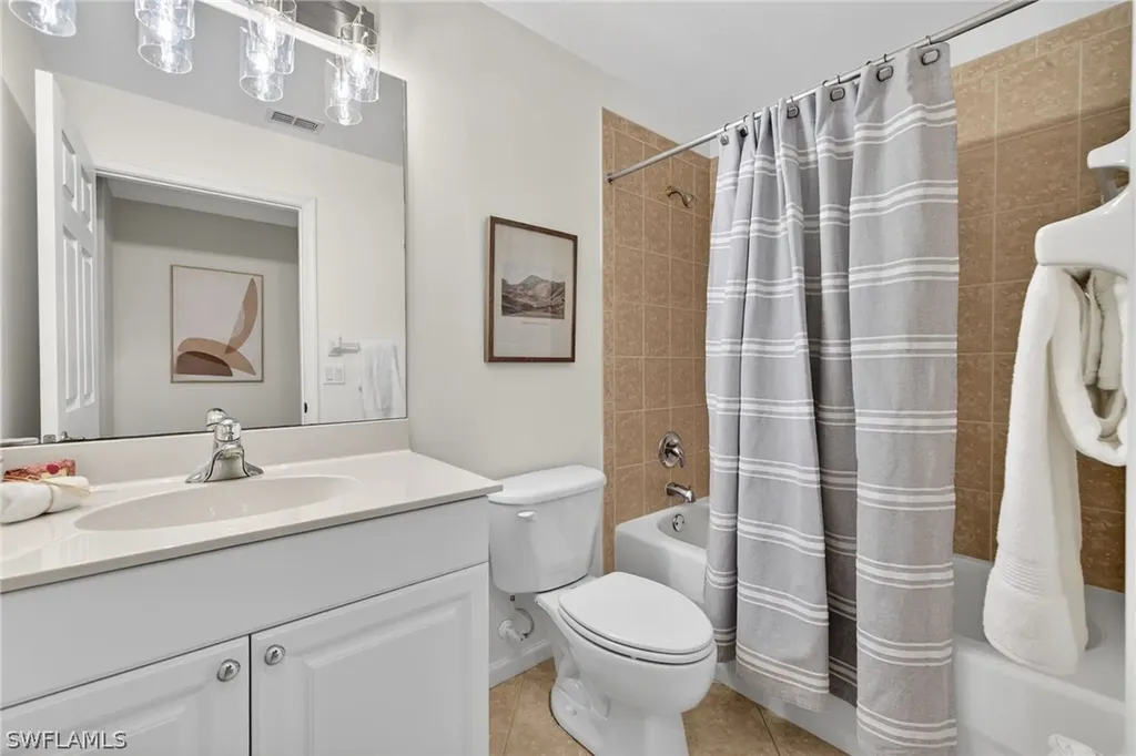 9201 Palmetto Ridge Drive Estero FL 34135