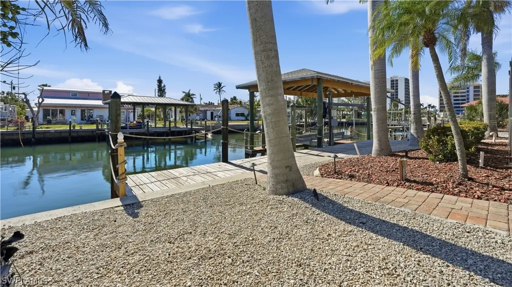 132 Egret Street Fort Myers Beach FL 33931