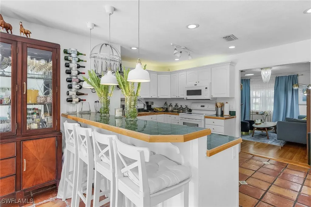 27553 Playa Del Rey Lane Bonita Springs FL 34135