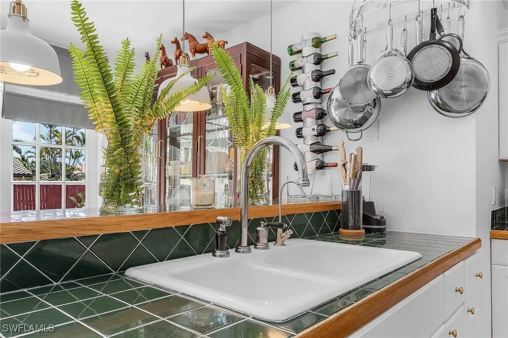 27553 Playa Del Rey Lane Bonita Springs FL 34135