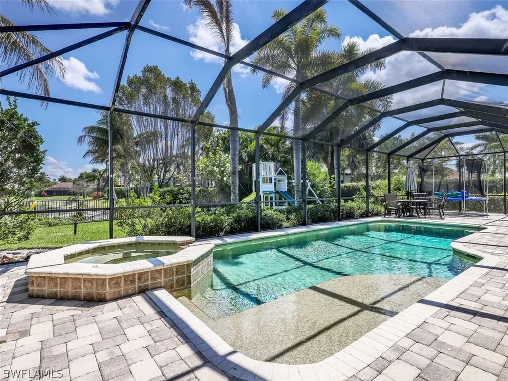 14903 Tybee Island Drive Naples FL 34119