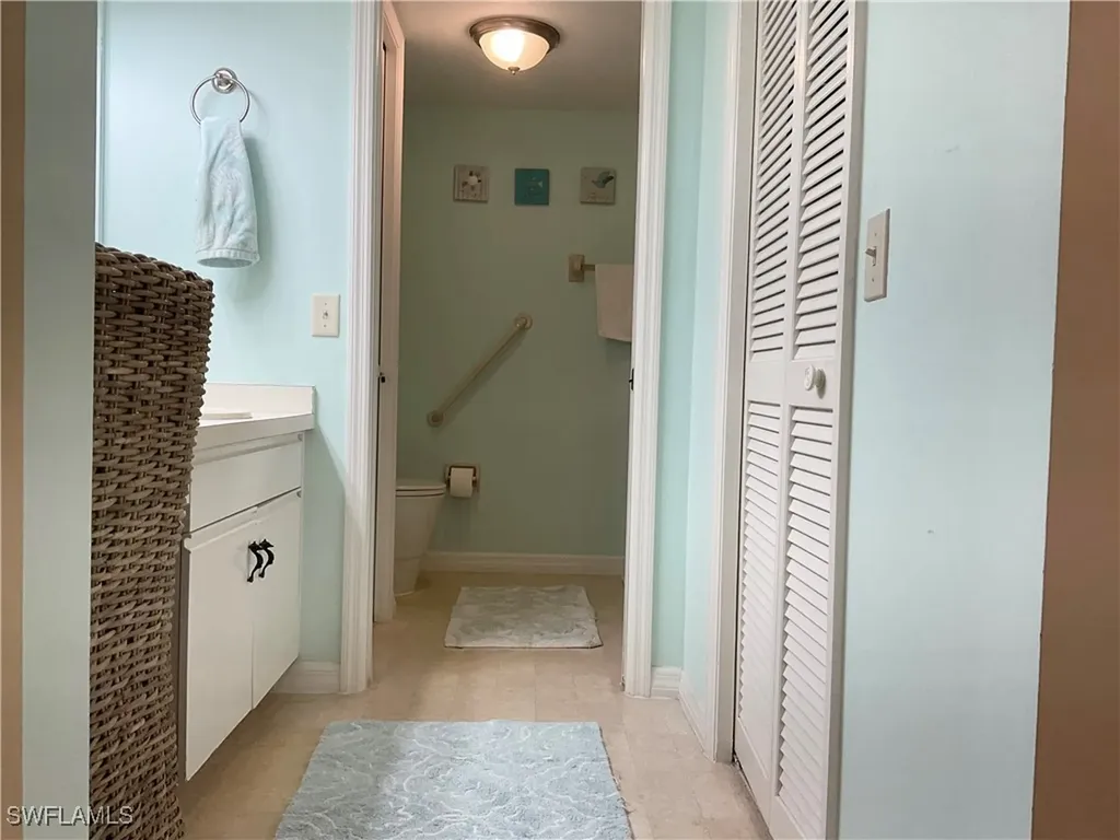 7380 Saint Ives Way Naples FL 34104