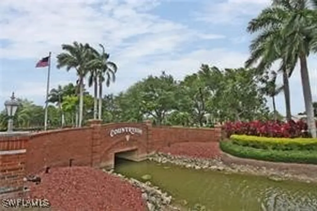 7380 Saint Ives Way Naples FL 34104