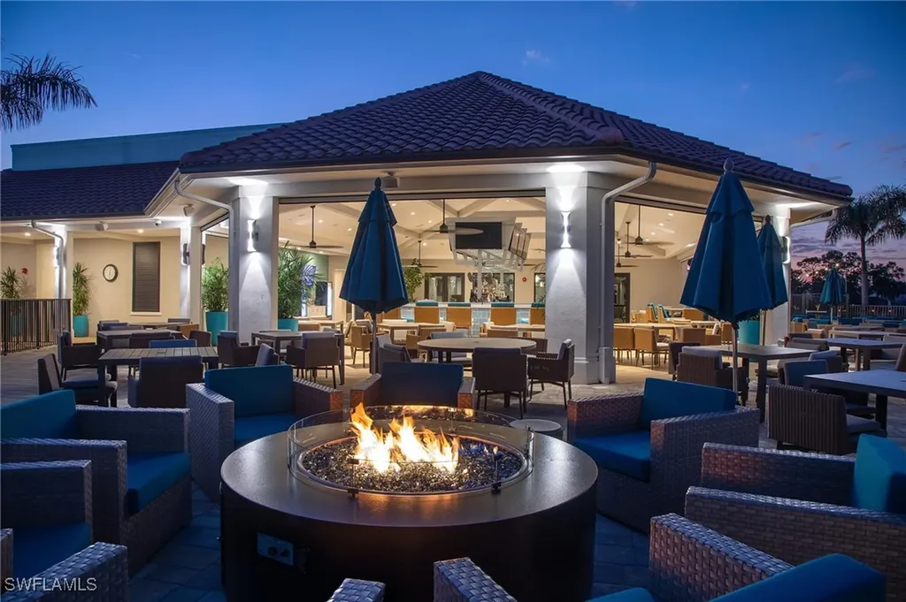 7380 Saint Ives Way Naples FL 34104