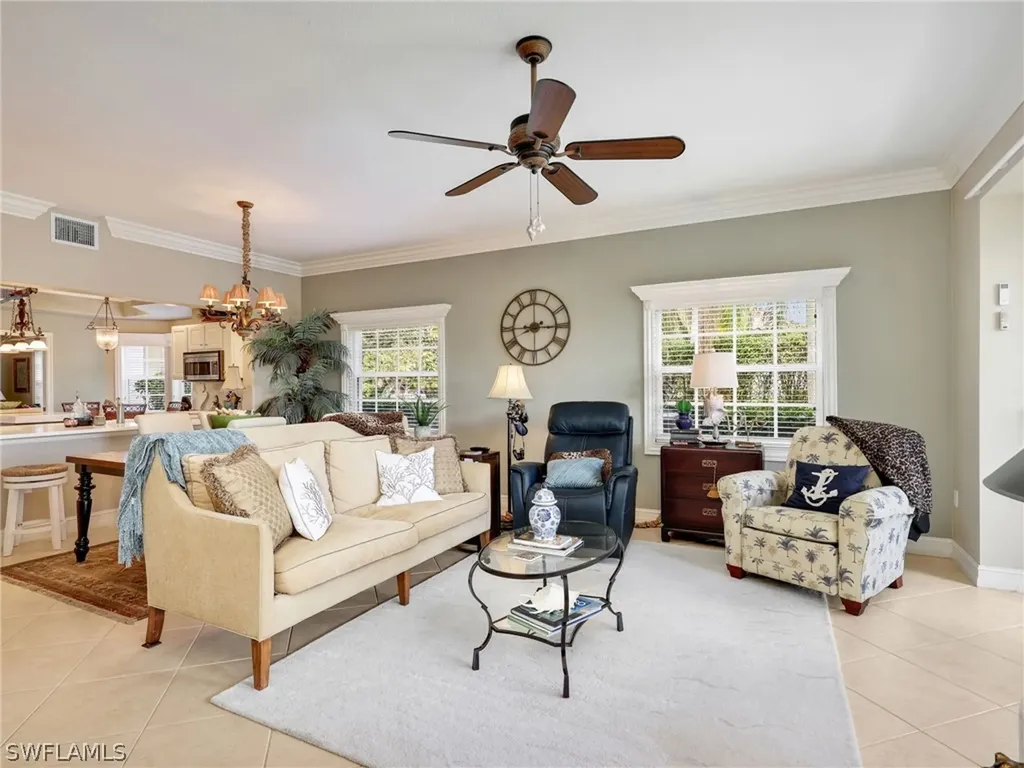 8138 Saratoga Drive Naples FL 34113