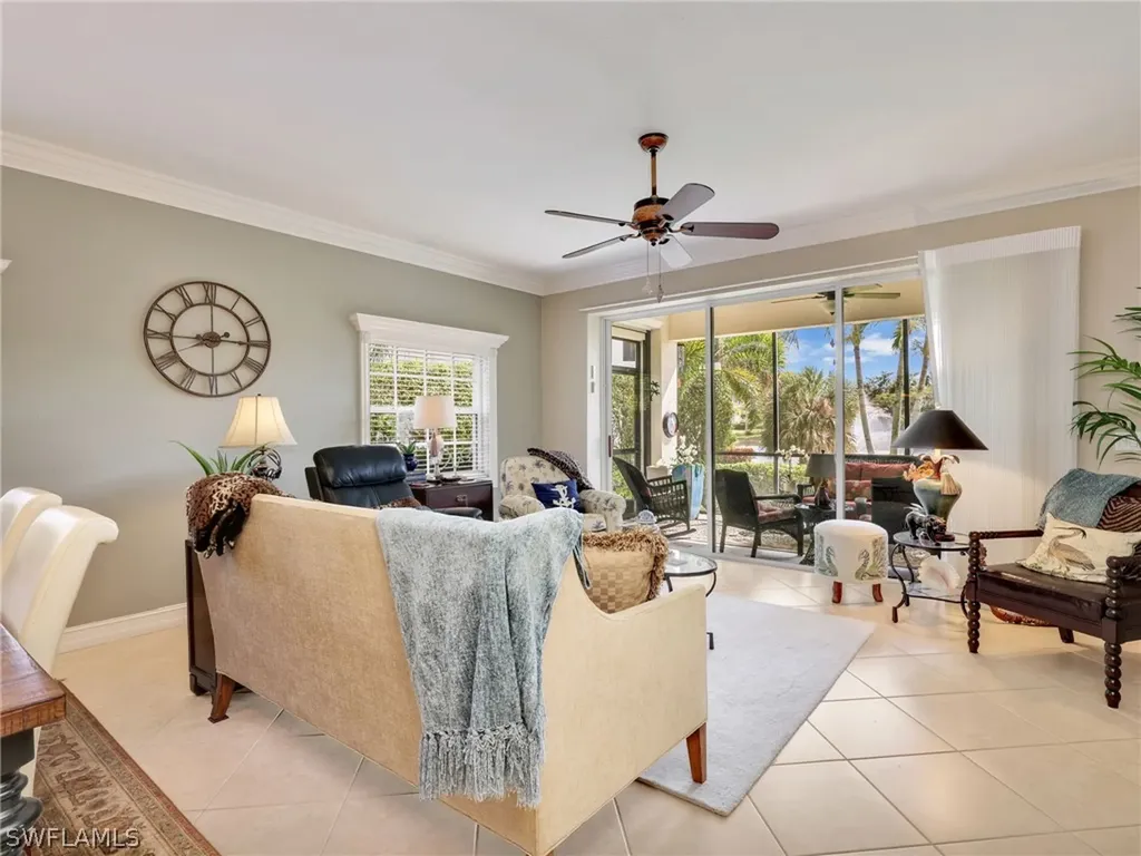8138 Saratoga Drive Naples FL 34113