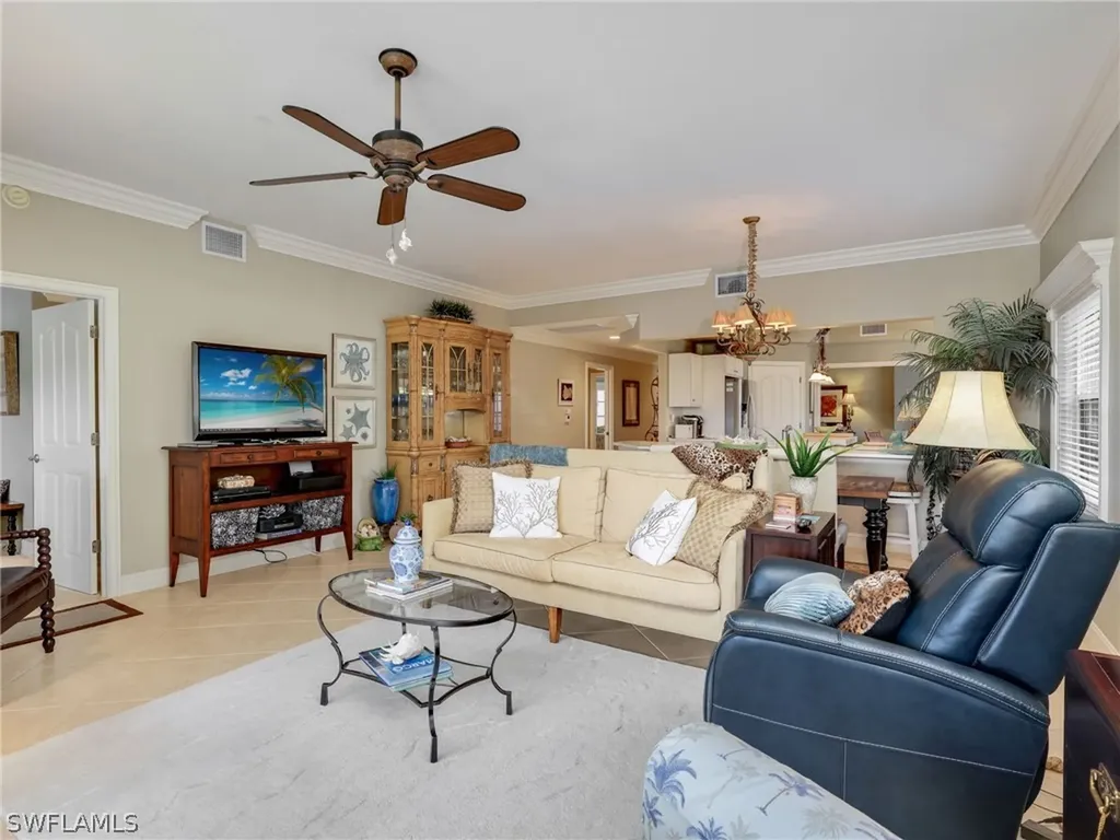8138 Saratoga Drive Naples FL 34113
