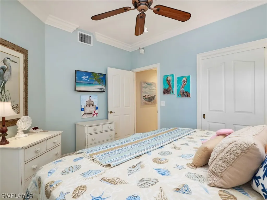 8138 Saratoga Drive Naples FL 34113
