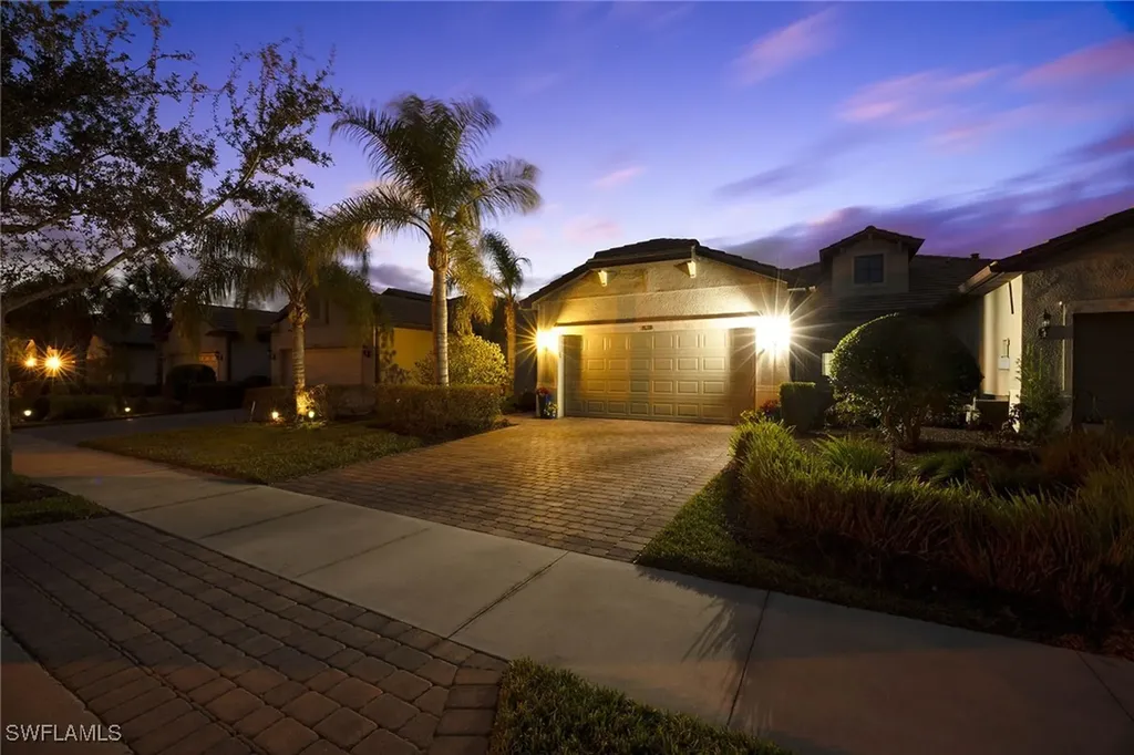 7639 Jacaranda Lane Naples FL 34114