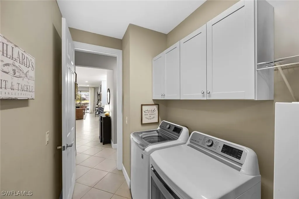 7639 Jacaranda Lane Naples FL 34114