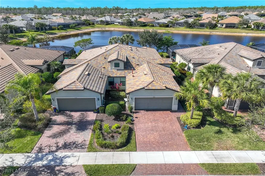 7639 Jacaranda Lane Naples FL 34114