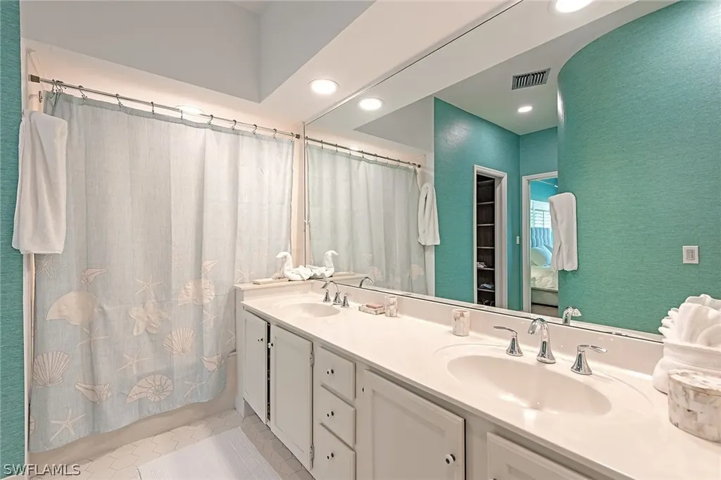 4715 Villa Mare Lane Naples FL 34103