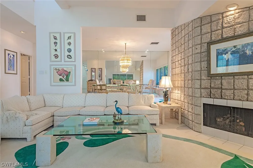 4715 Villa Mare Lane Naples FL 34103