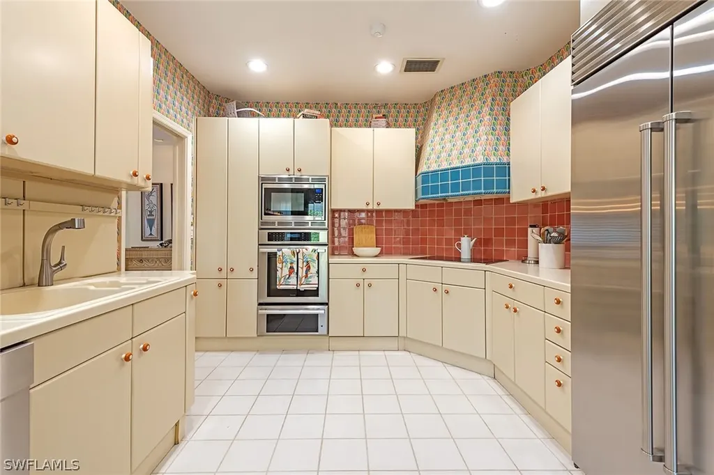 4715 Villa Mare Lane Naples FL 34103