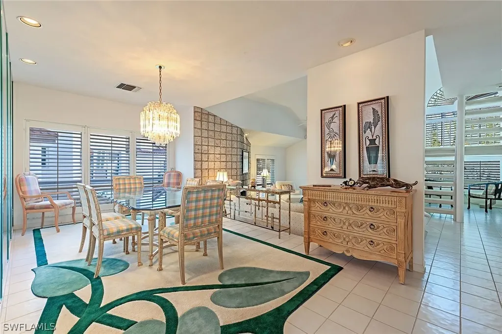 4715 Villa Mare Lane Naples FL 34103