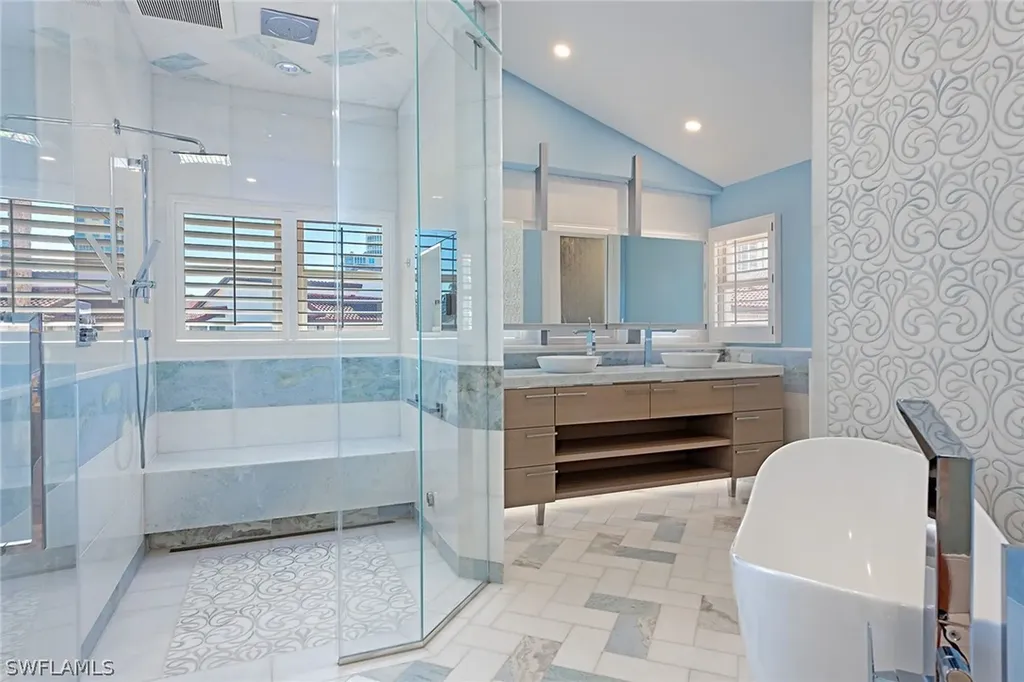 4715 Villa Mare Lane Naples FL 34103