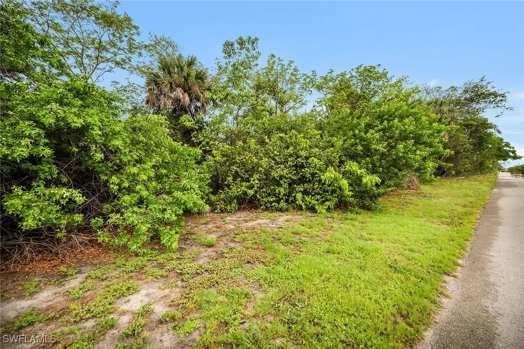 2023 Sheffield Avenue Marco Island FL 34145