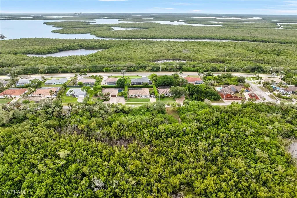 2023 Sheffield Avenue Marco Island FL 34145