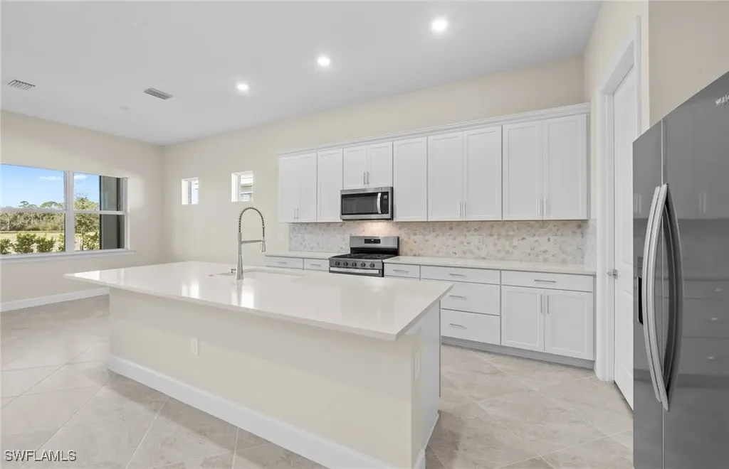 7136 Chapel Creek Lane North Fort Myers FL 33917