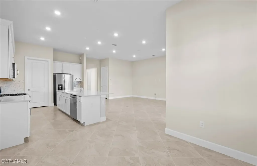 7136 Chapel Creek Lane North Fort Myers FL 33917