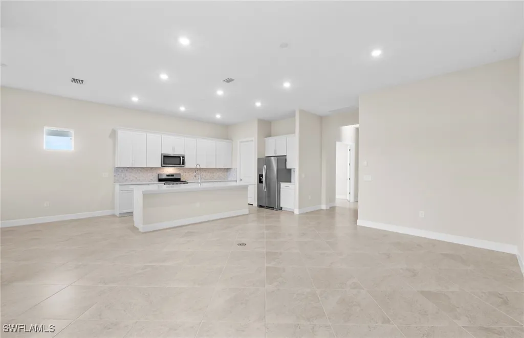 7136 Chapel Creek Lane North Fort Myers FL 33917