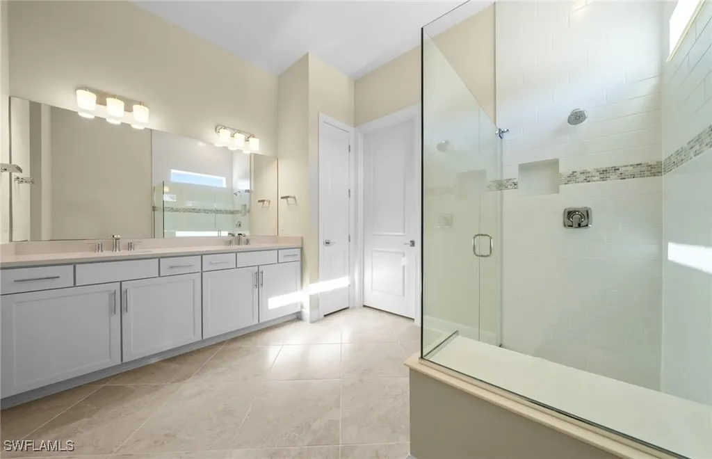 7136 Chapel Creek Lane North Fort Myers FL 33917
