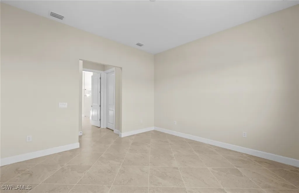7136 Chapel Creek Lane North Fort Myers FL 33917