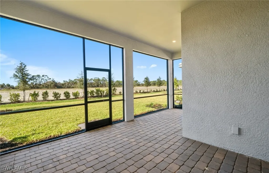 7136 Chapel Creek Lane North Fort Myers FL 33917
