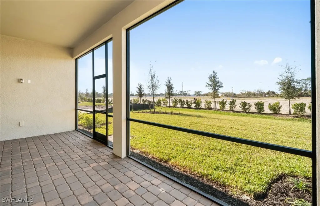 7136 Chapel Creek Lane North Fort Myers FL 33917