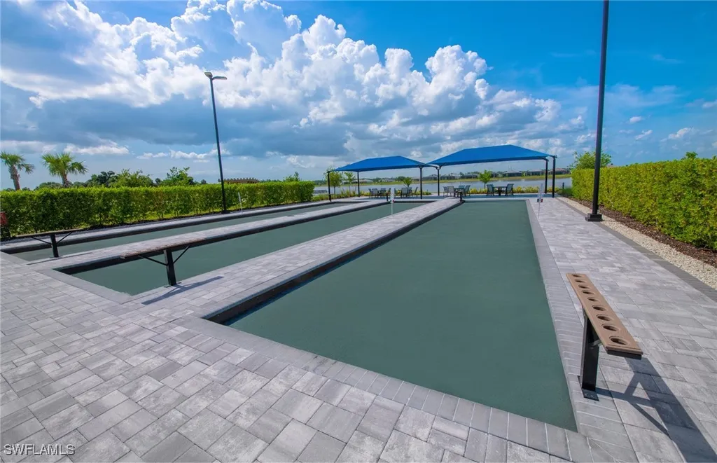 7136 Chapel Creek Lane North Fort Myers FL 33917
