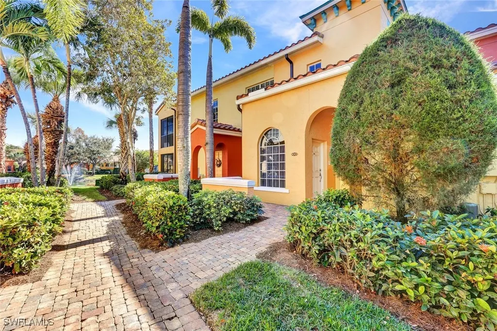 8517 Via Garibaldi Circle Estero FL 33928