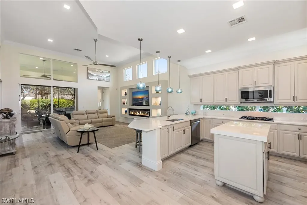 19496 La Serena Drive Estero FL 33967