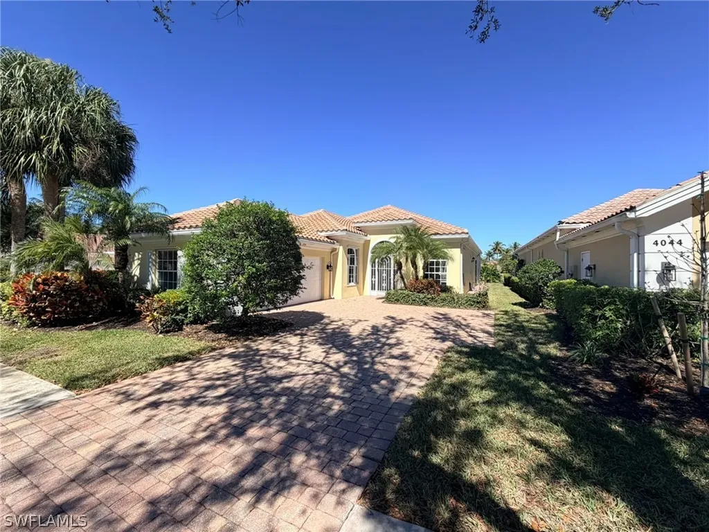 Naples FL, 4048 Trinidad Way