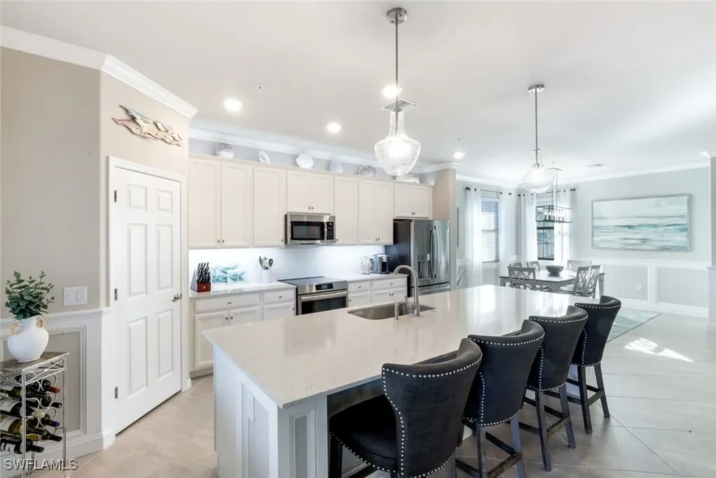 17381 Cherrywood Court Bonita Springs FL 34135