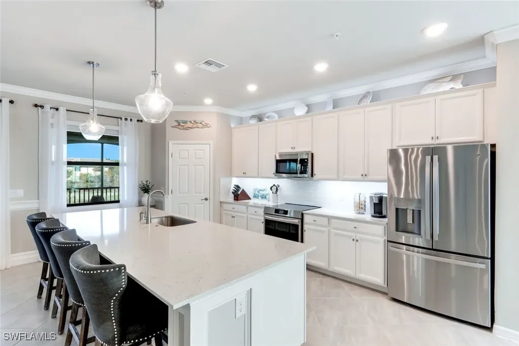 17381 Cherrywood Court Bonita Springs FL 34135
