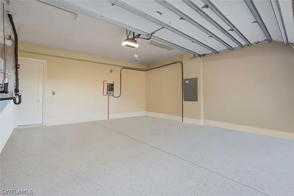 2867 Coco Lakes Drive Naples FL 34105