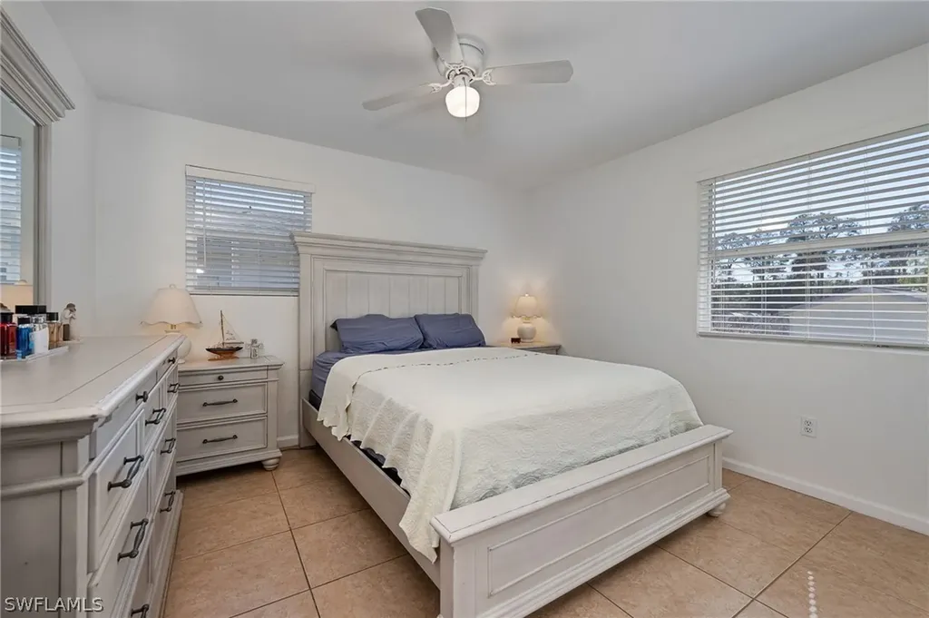 1960 22nd Avenue NE Naples FL 34120