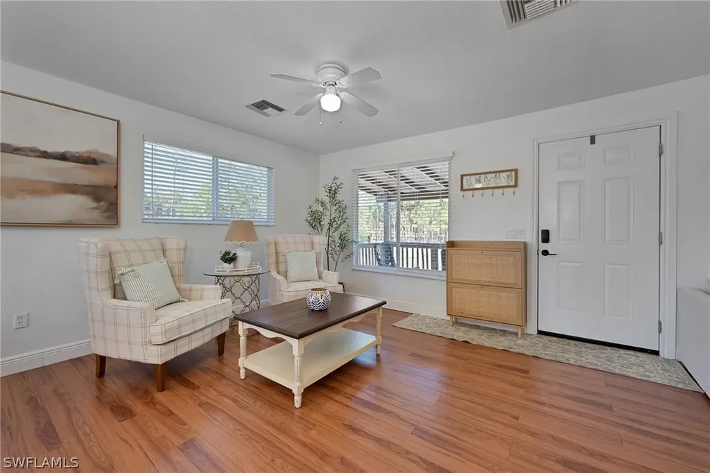 1960 22nd Avenue NE Naples FL 34120
