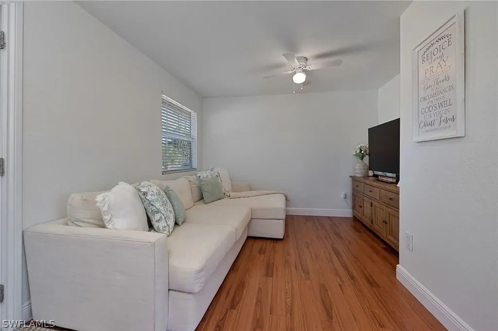 1960 22nd Avenue NE Naples FL 34120