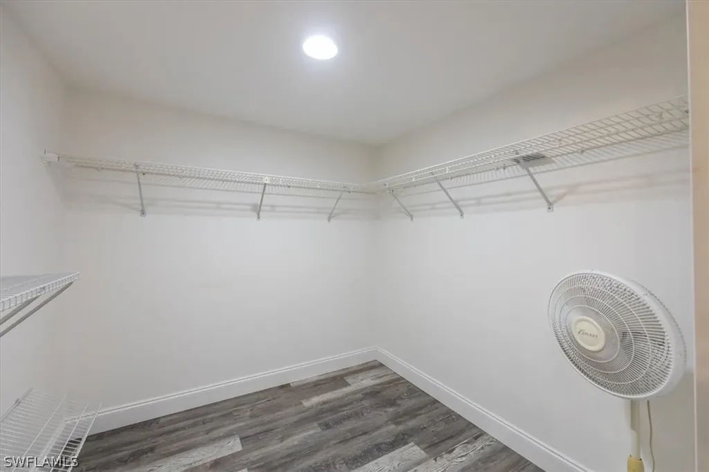 3036 Kings Lake Boulevard Naples FL 34112