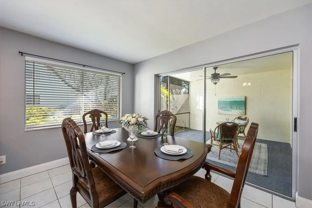 3036 Kings Lake Boulevard Naples FL 34112