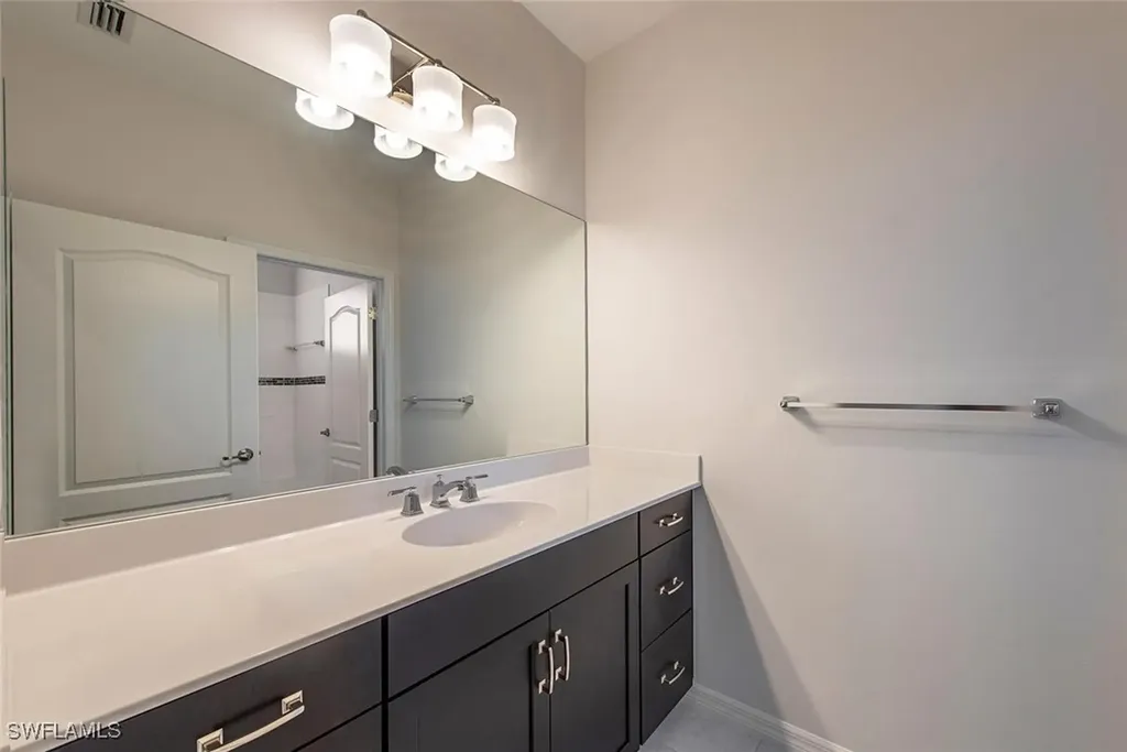 6972 Avalon Circle Naples FL 34112