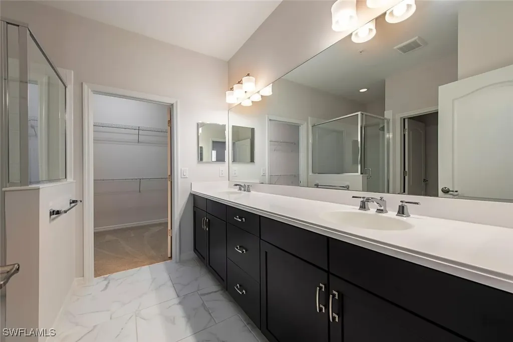 6972 Avalon Circle Naples FL 34112