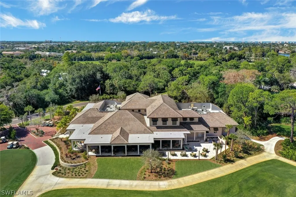102 Wilderness Way Naples FL 34105