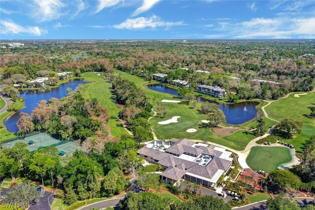 102 Wilderness Way Naples FL 34105