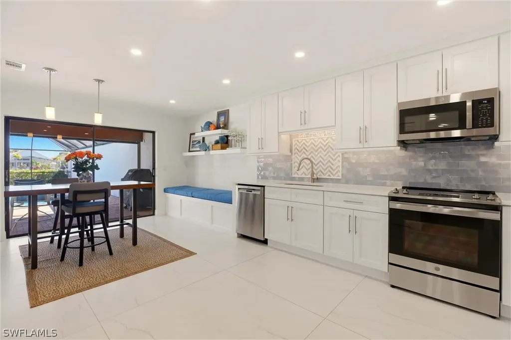 28432 Highgate Drive Bonita Springs FL 34135