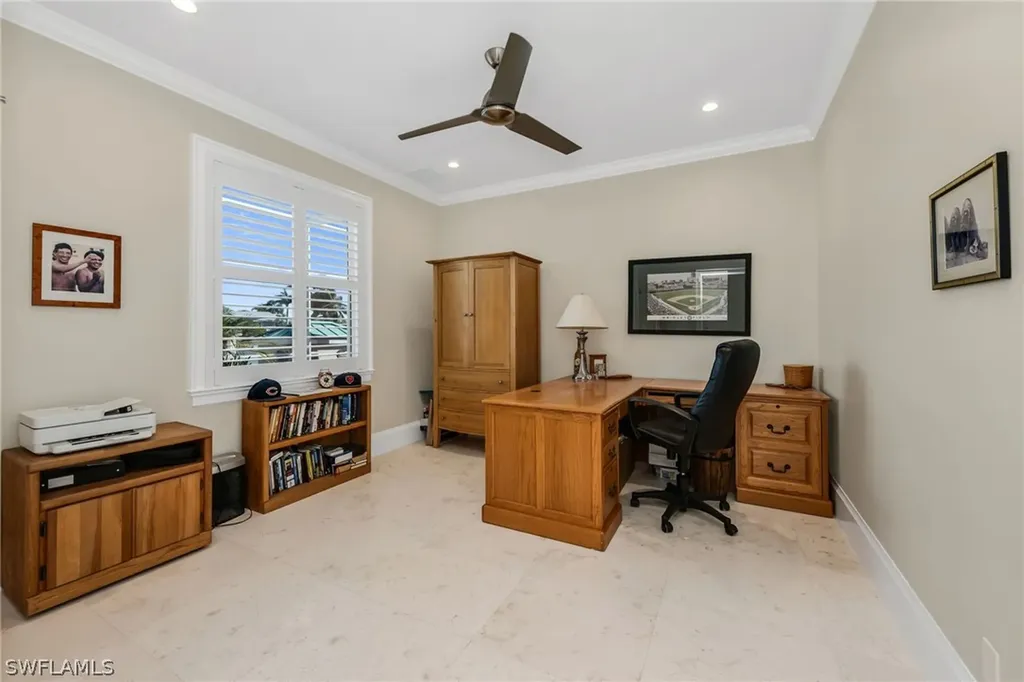 132 E Hilo Street Naples FL 34113